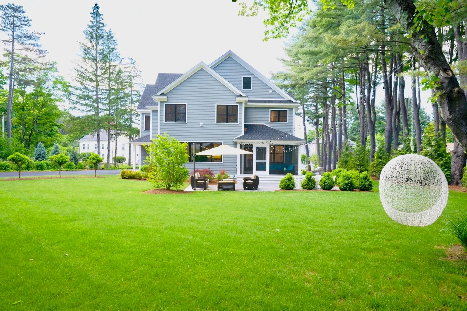 Contact Agent | 186 Concord Road, Bedford, MA 01730