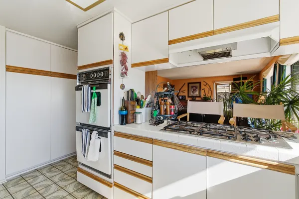 $1,495,000 | 3825 Skycrest Drive, Pasadena, CA 91107