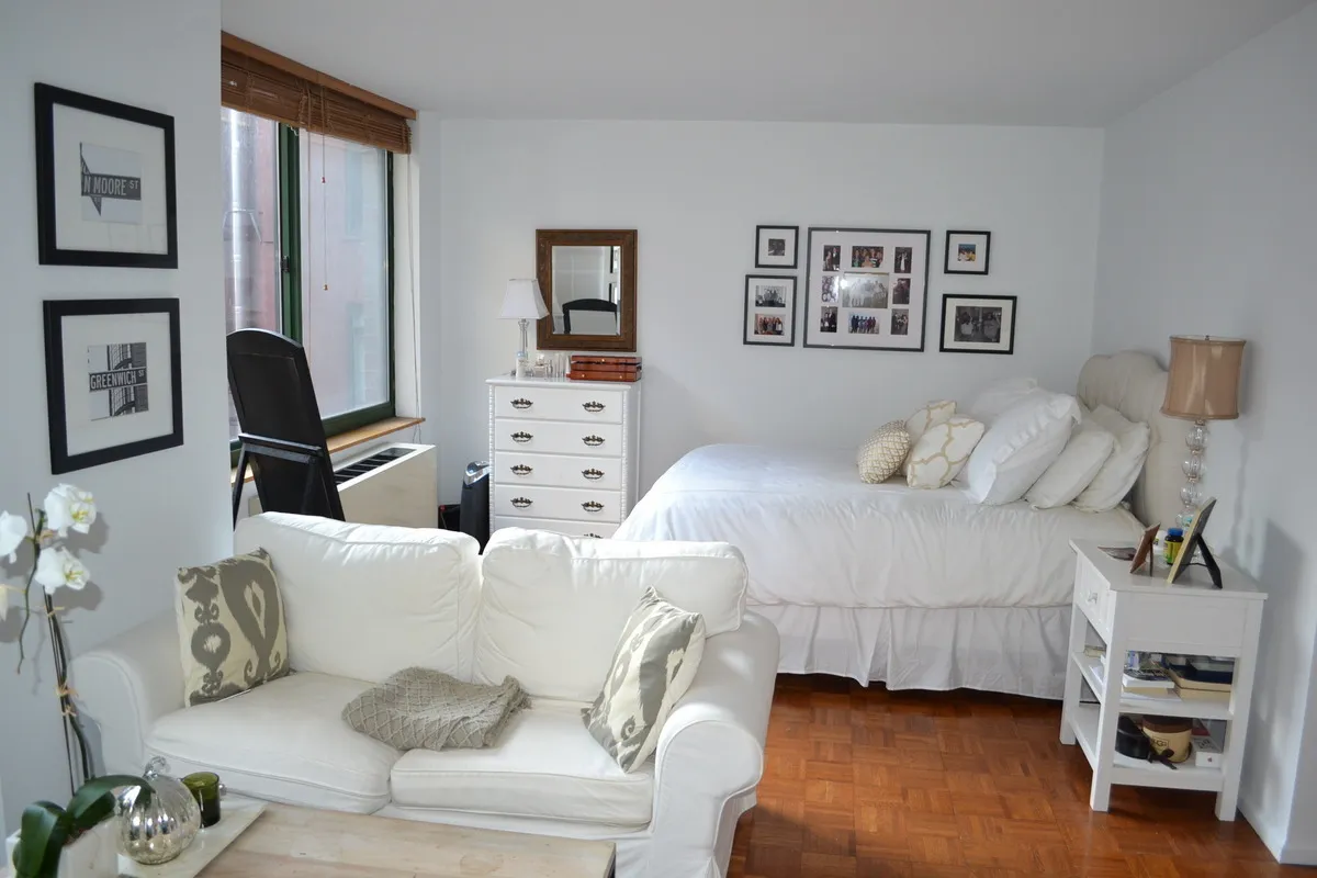 $4,400 | 295 Greenwich Street, Unit 5N | TriBeCa