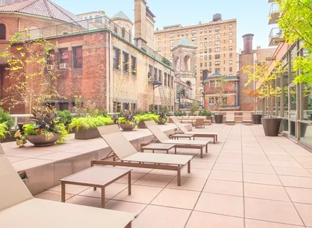 $5,200 | 2373 Broadway, Unit 1431 | Upper West Side