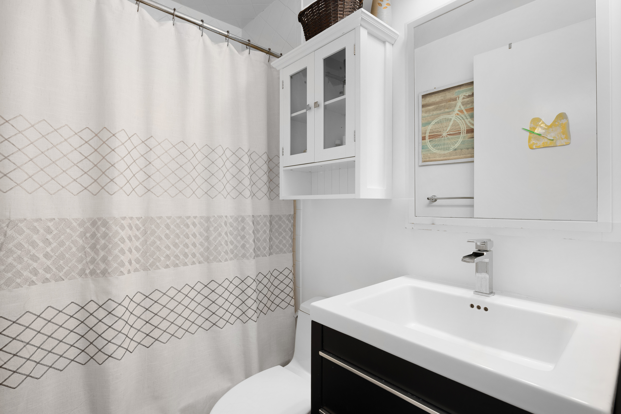 233 East 86th Street, Unit 14C Manhattan, NY 10028 - Photo 3 of 11