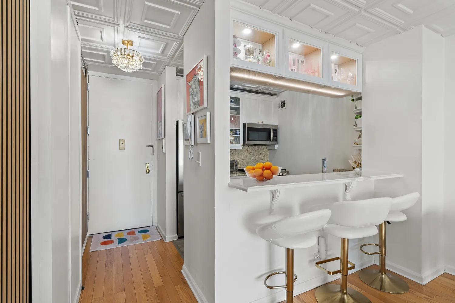 $5,000 | 30 West 61st Street, Unit 29E | Upper West Side