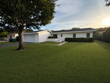 $687,900 | 10262 Southwest 127th Place, Miami, FL 33186