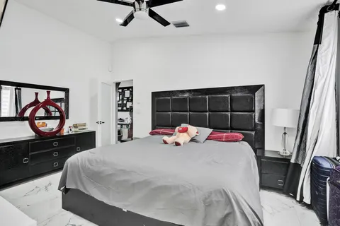 $649,990 | 7635 Northwest 168th Terrace, Hialeah, FL 33015