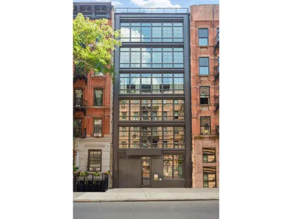 $2,249,000 | 324 East 93rd Street, Unit 2 | Upper East Side