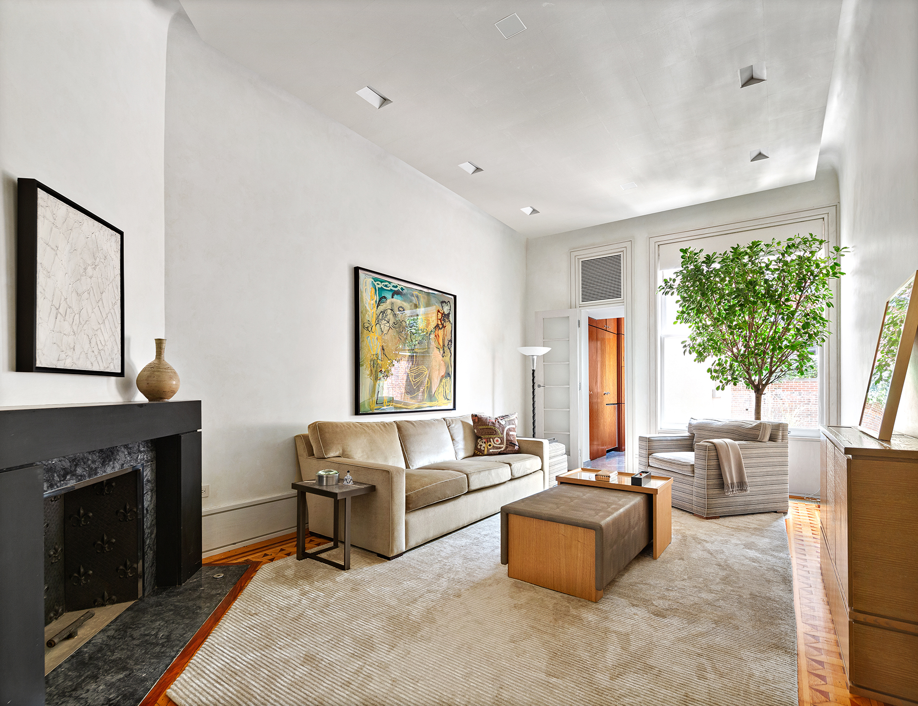 164 East 71st Street Manhattan, NY 10021 - Photo 15 of 29