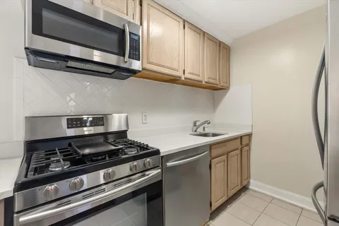 $594,900 | 1919 Madison Avenue, Unit 418 | Harlem