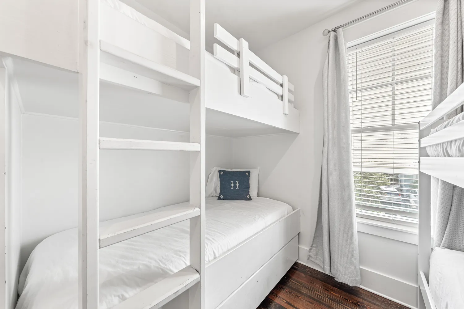 $1,200,000 | 8 Hiker Street, Santa Rosa Beach, FL 32459