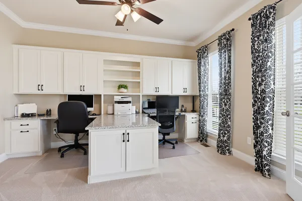 $729,900 | 300 East Furrow Lane, Newark, DE 19702