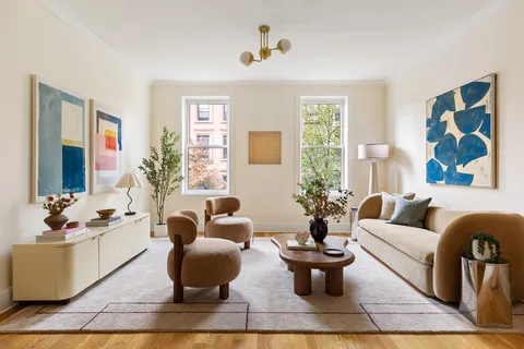 $1,999,000 | 385 Clinton Street, Unit 2L | Carroll Gardens