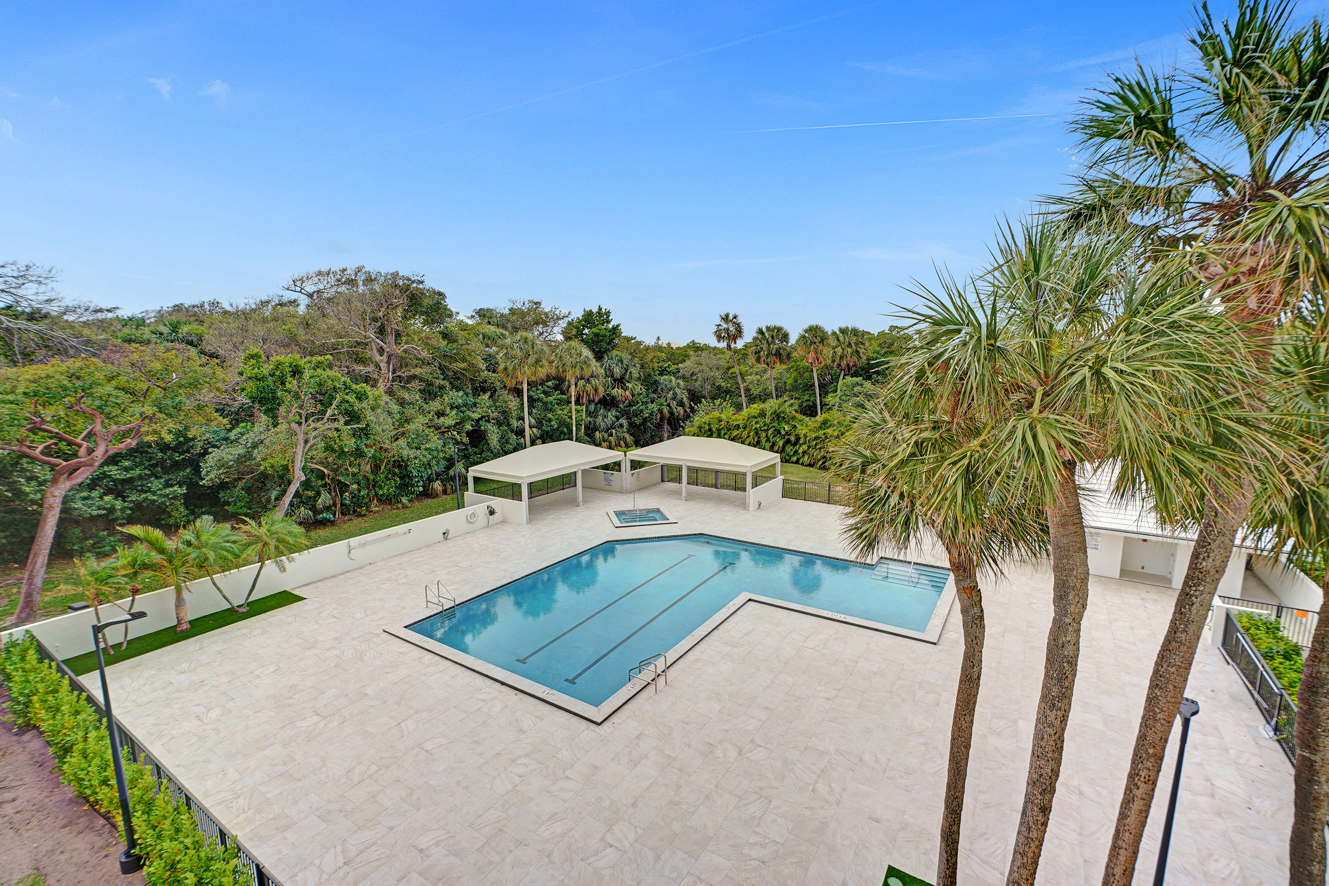 2001 North Ocean Boulevard, Unit 305 Boca Raton, FL 33431 - Photo 38 of 42