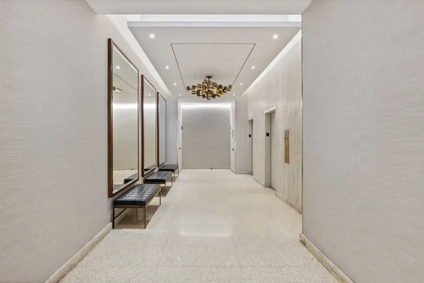 $950,000 | 201 East 17th Street, Unit 30F | Gramercy