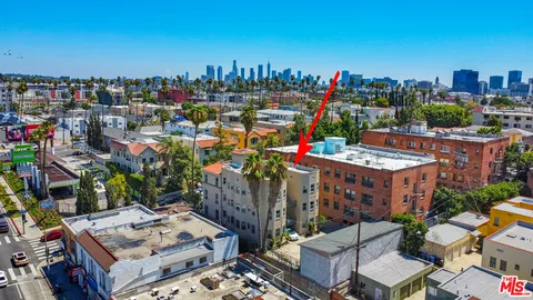 $1,995,000 | 251 North Kenmore Avenue, Los Angeles, CA 90004