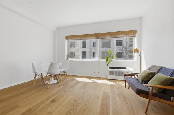 $1,700,000 | 433 Warren Street, Unit 2C | Boerum Hill