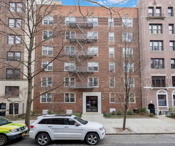 30 Monroe Place, Unit 3A Brooklyn, NY 11201 - Photo 6 of 7