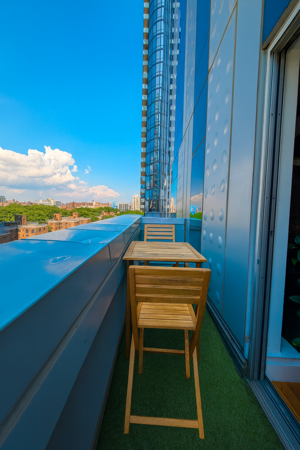 150 Myrtle Avenue, Unit 803 Brooklyn, NY 11201 - Photo 6 of 29 a backyard of a house with outdoor seating