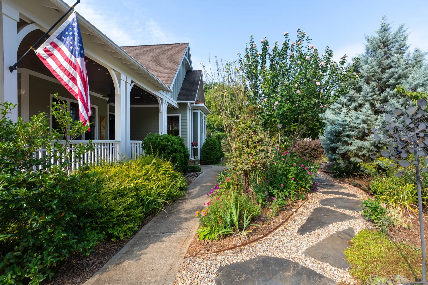 $1,595,000 | 2852 Attaberry Drive, Charlotte, NC 28205