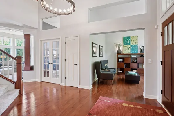 $1,100,000 | 6160 Ithaca Lane North, Plymouth, MN 55446