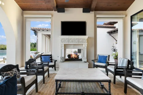$11,900,000 | 6001 Krause Lane, Austin, TX 78738
