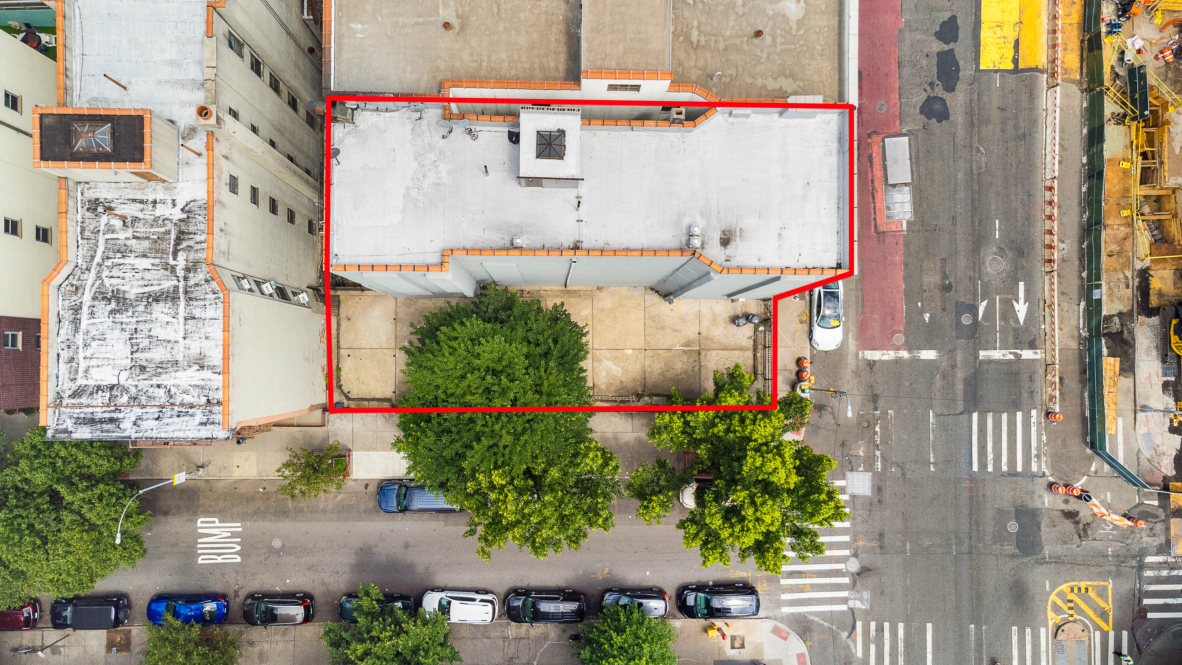 2047 2nd Avenue Manhattan, NY 10029 - Photo 8 of 10 an aerial view of multiple house