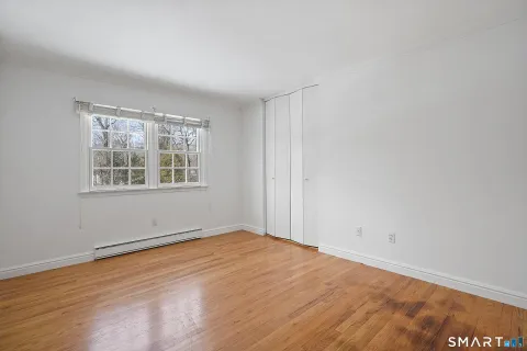 $895,000 | 39 McIntosh Road, Stamford, CT 06903