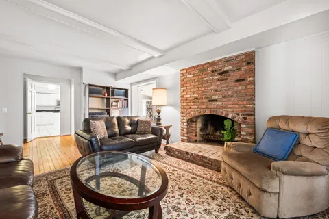 $1,350,000 | 3705 Templeton Place, Alexandria, VA 22304