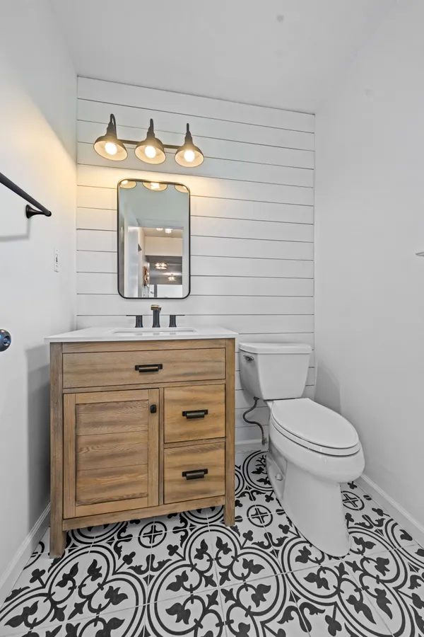 $570,000 | 3 Luray Lane, Marlton, NJ 08053