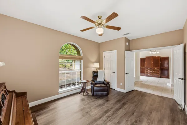 $635,000 | 3216 Lakeway Boulevard, Austin, TX 78734