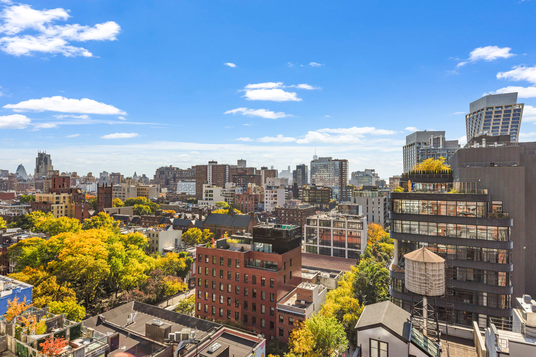 520 West 23rd Street, Unit PH16F Manhattan, NY 10011 - Photo 14 of 17 a city view