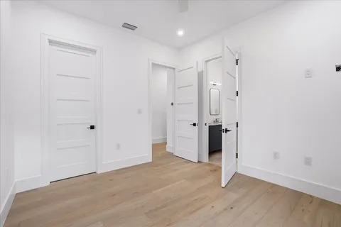 $2,999,000 | 2200 11th Street North, Naples, FL 34103