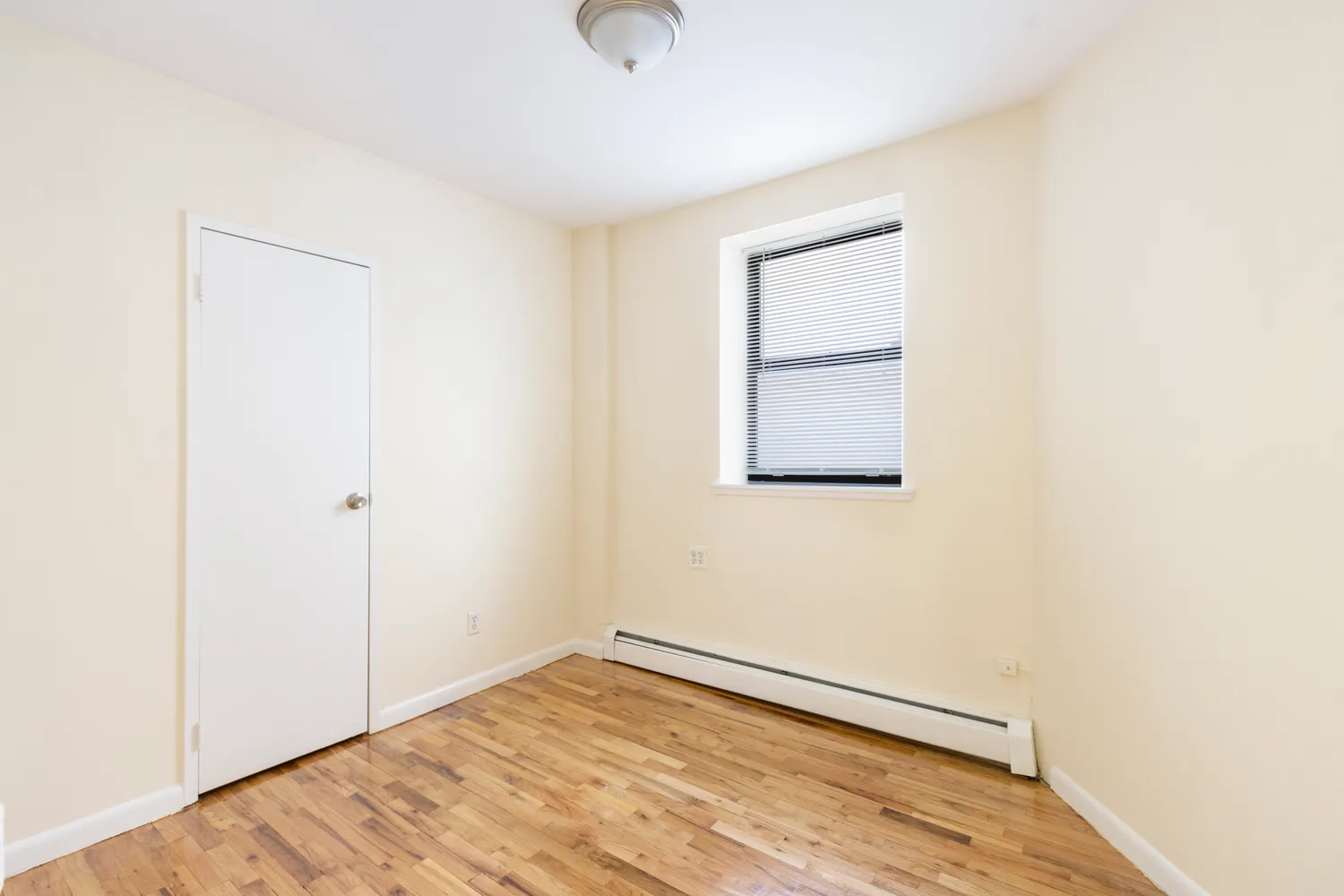 $3,000 | 319 East 105th Street, Unit 5F | East Harlem