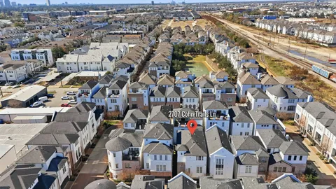 $615,000 | 2707 Cohn Trails Lane, Houston, TX 77007
