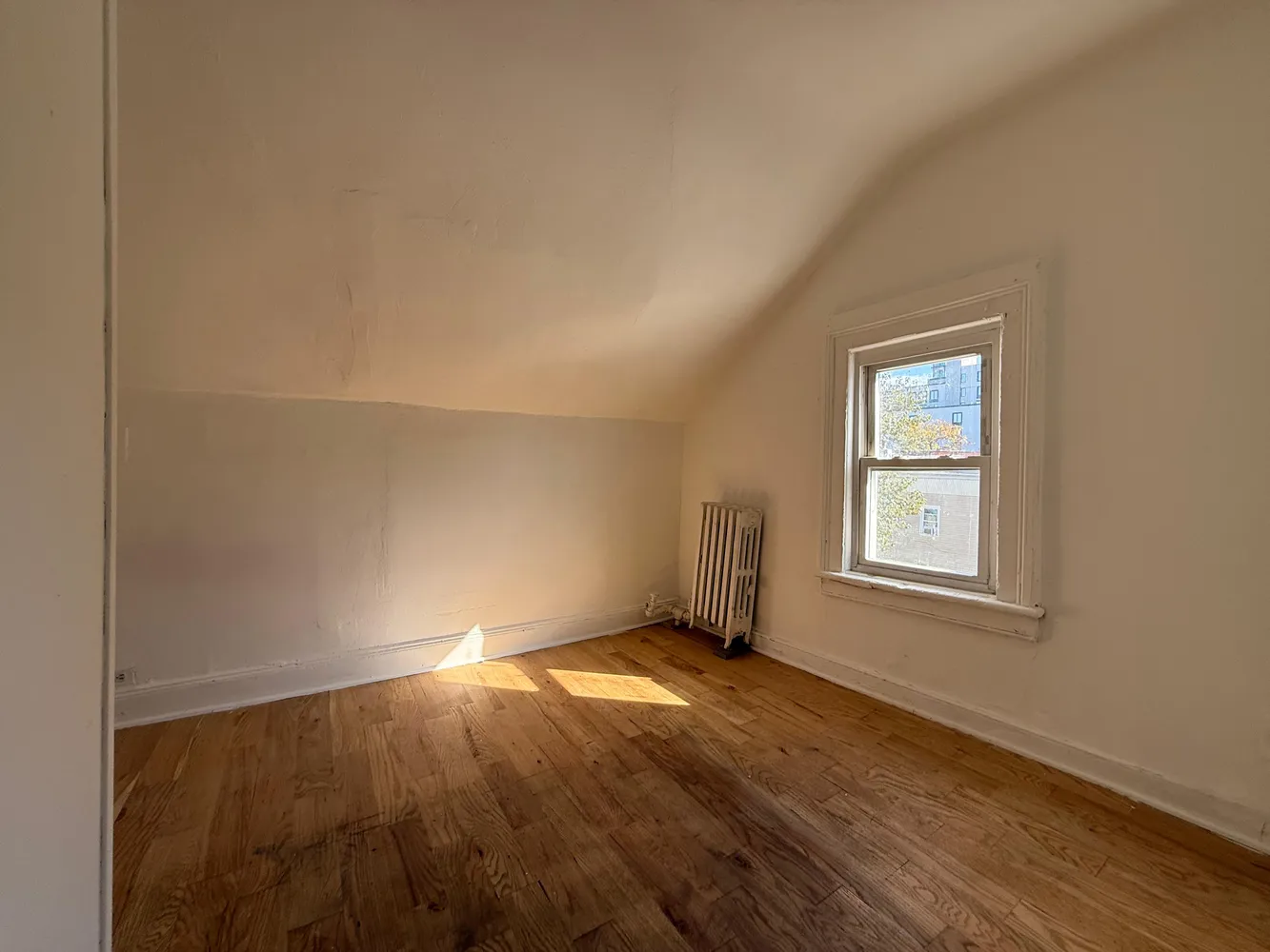 $2,800 | 2756 Fulton Street, Unit 2 | Highland Park