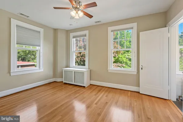 $5,495 | 3808 Veazey Street Northwest, Washington, DC 20016