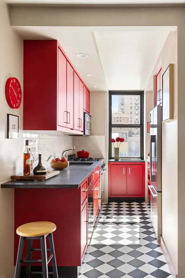 $865,000 | 130 East 18th Street, Unit 16A | Gramercy