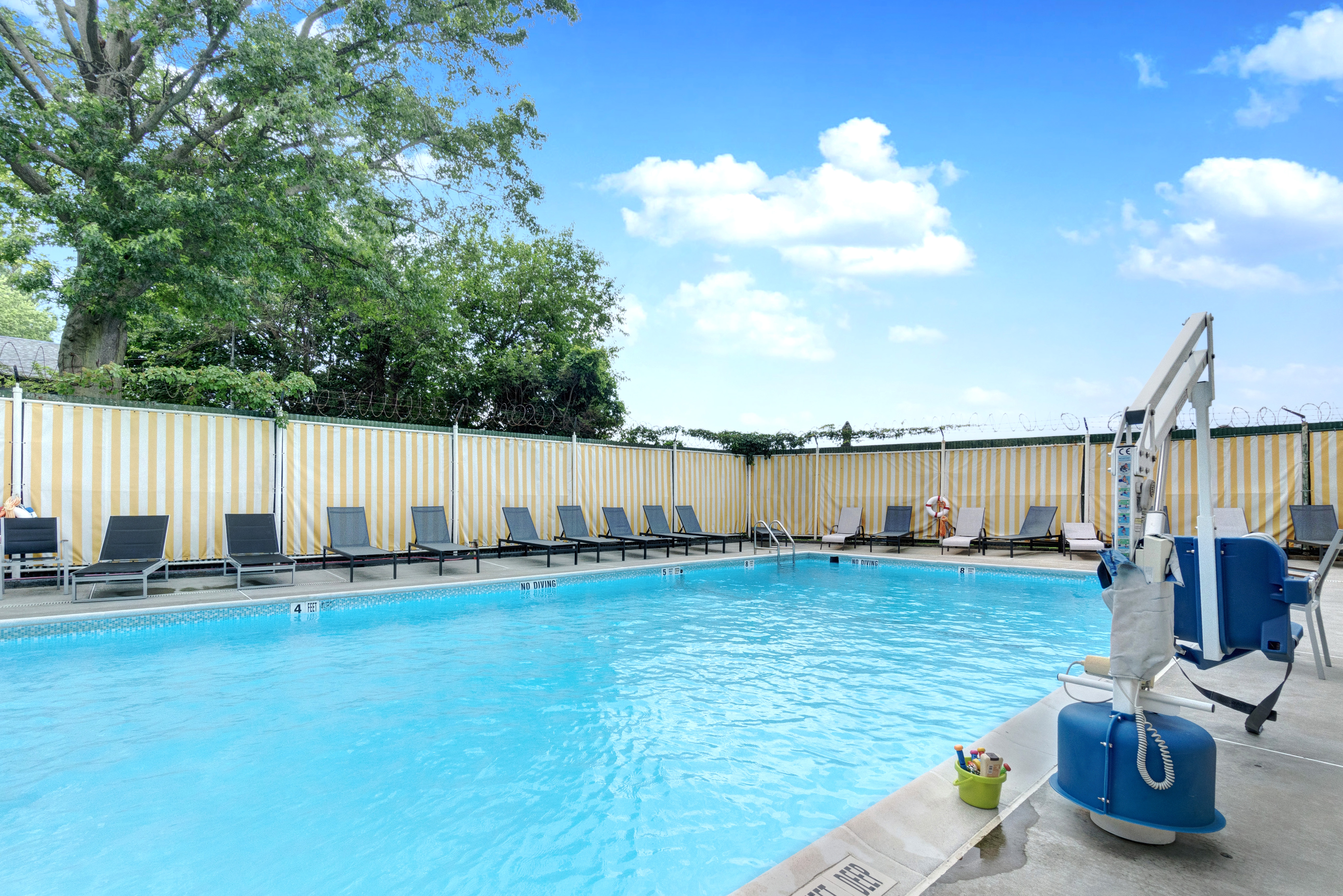 1170 Ocean Parkway, Unit 7A Brooklyn, NY 11230 - Photo 11 of 13 a view of a terrace with chairs