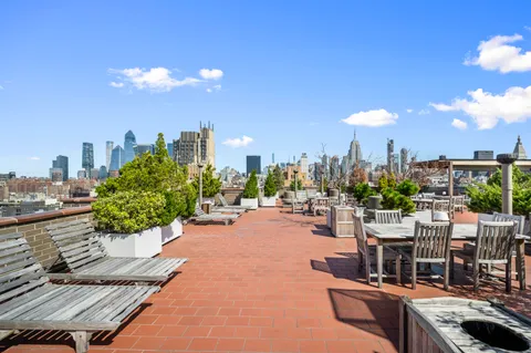 $1,175,000 | 77 7th Avenue, Unit 10N | Chelsea