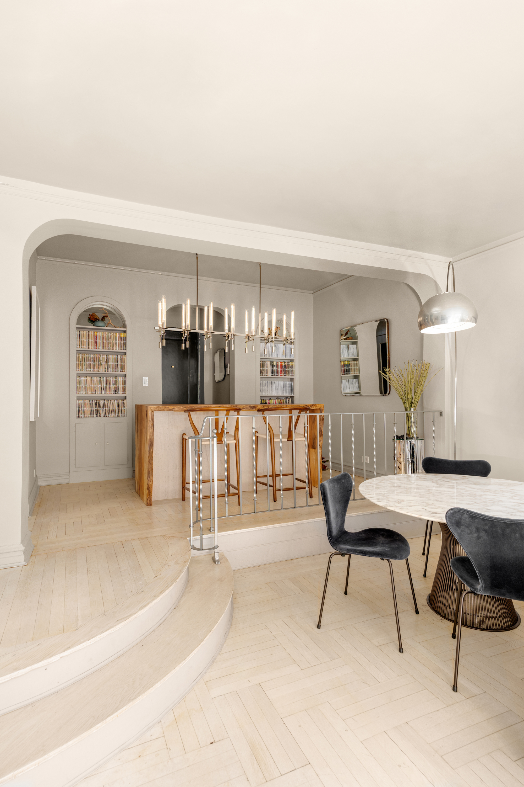 155 West 20th Street, Unit 4E Manhattan, NY 10011 - Photo 5 of 12