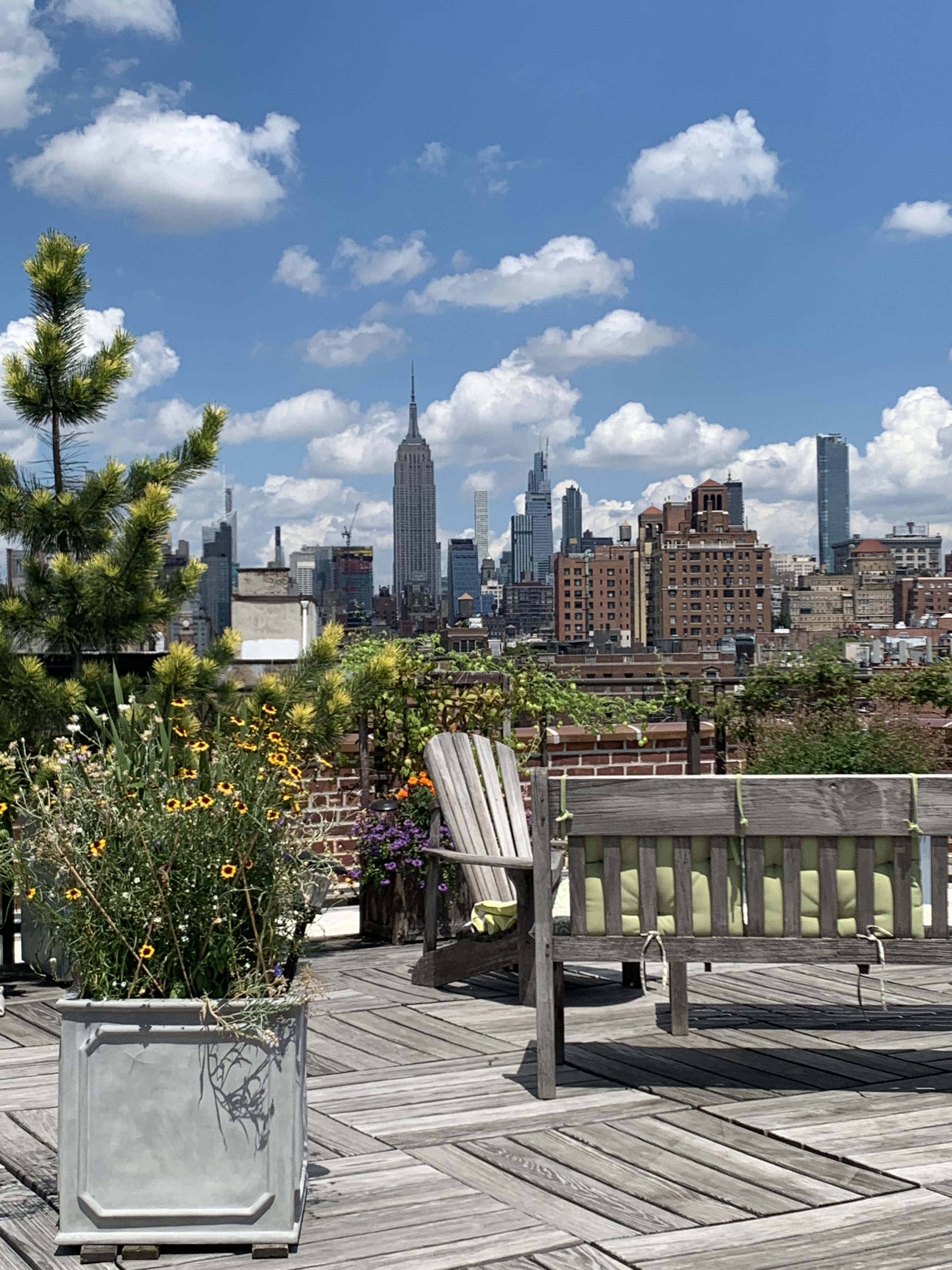 185 West Houston Street, Unit 4H Manhattan, NY 10014 - Photo 6 of 11 a view of a city