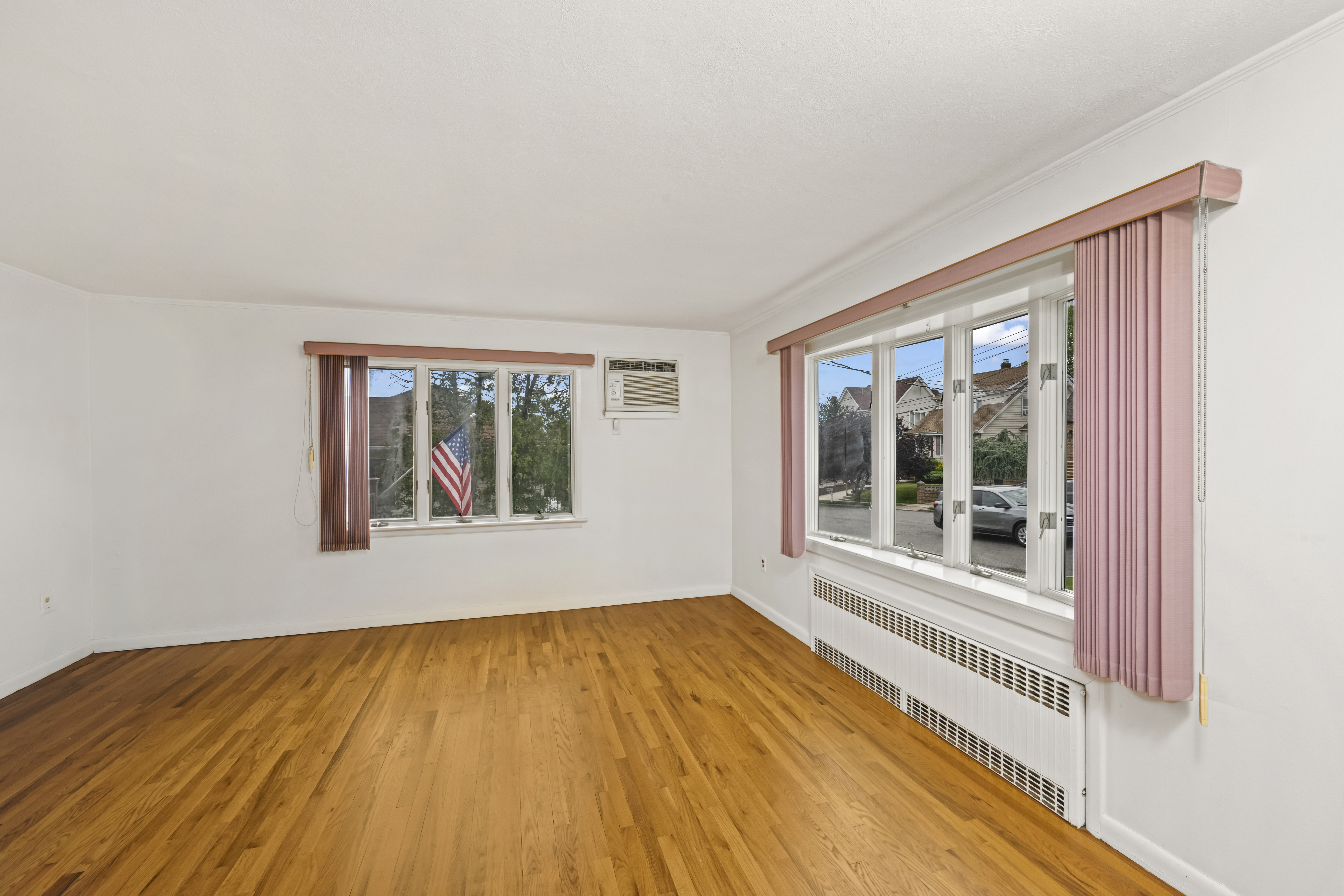 223 Darlington Avenue Staten Island, NY 10312 - Photo 7 of 36