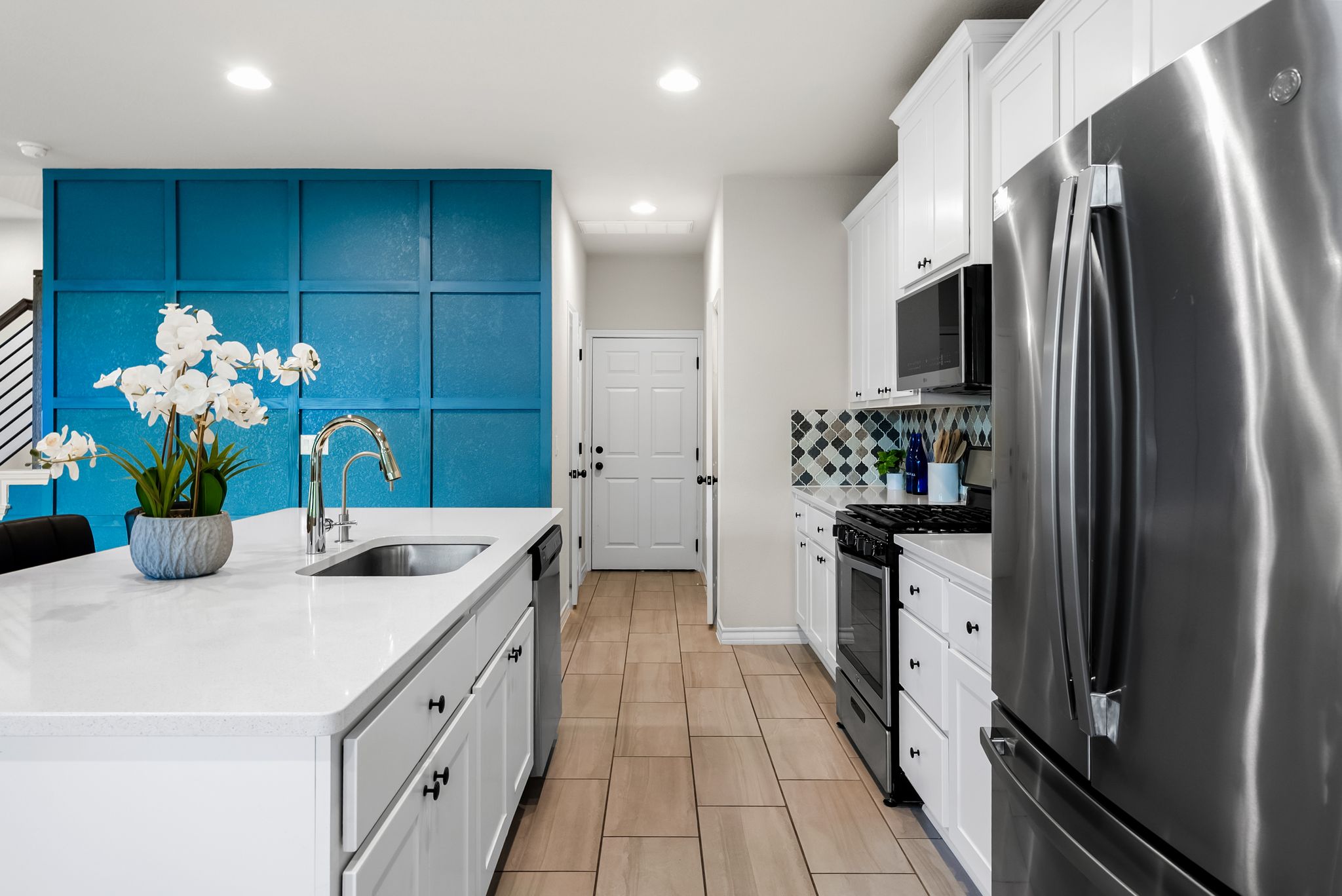 5105 Lemon Tree Path Austin, TX 78723 - Photo 7 of 41