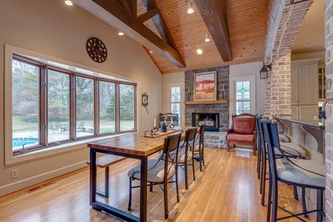 $3,200,000 | 510 Granny White Pike, Brentwood, TN 37027