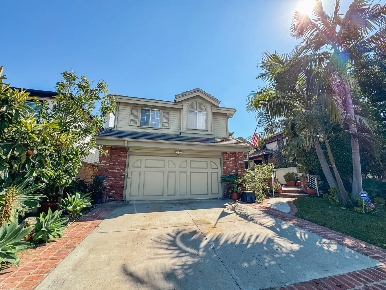 $1,995,000 | 7520 West 82nd Street, Playa del Rey, CA 90293