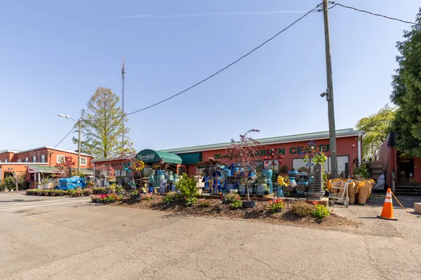 $1,100,000 | 8219 Stonewall Drive, Vienna, VA 22180