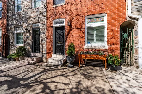 a view of house with outdoor space