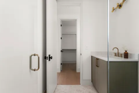 $5,890,000 | 3411 Bridle Path, Austin, TX 78703