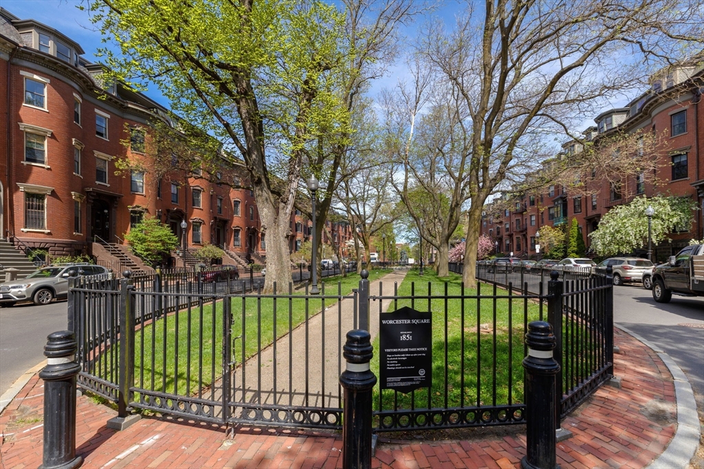 22 Worcester Square, Unit 1 Boston, MA 02118 - Photo 44 of 45