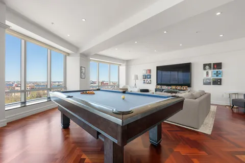 $3,499,000 | 2 Avery Street, Unit 25C, Boston, MA 02111