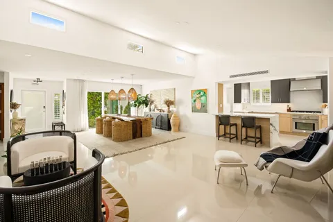 $3,495,000 | 865 West 47th Street, Miami Beach, FL 33140