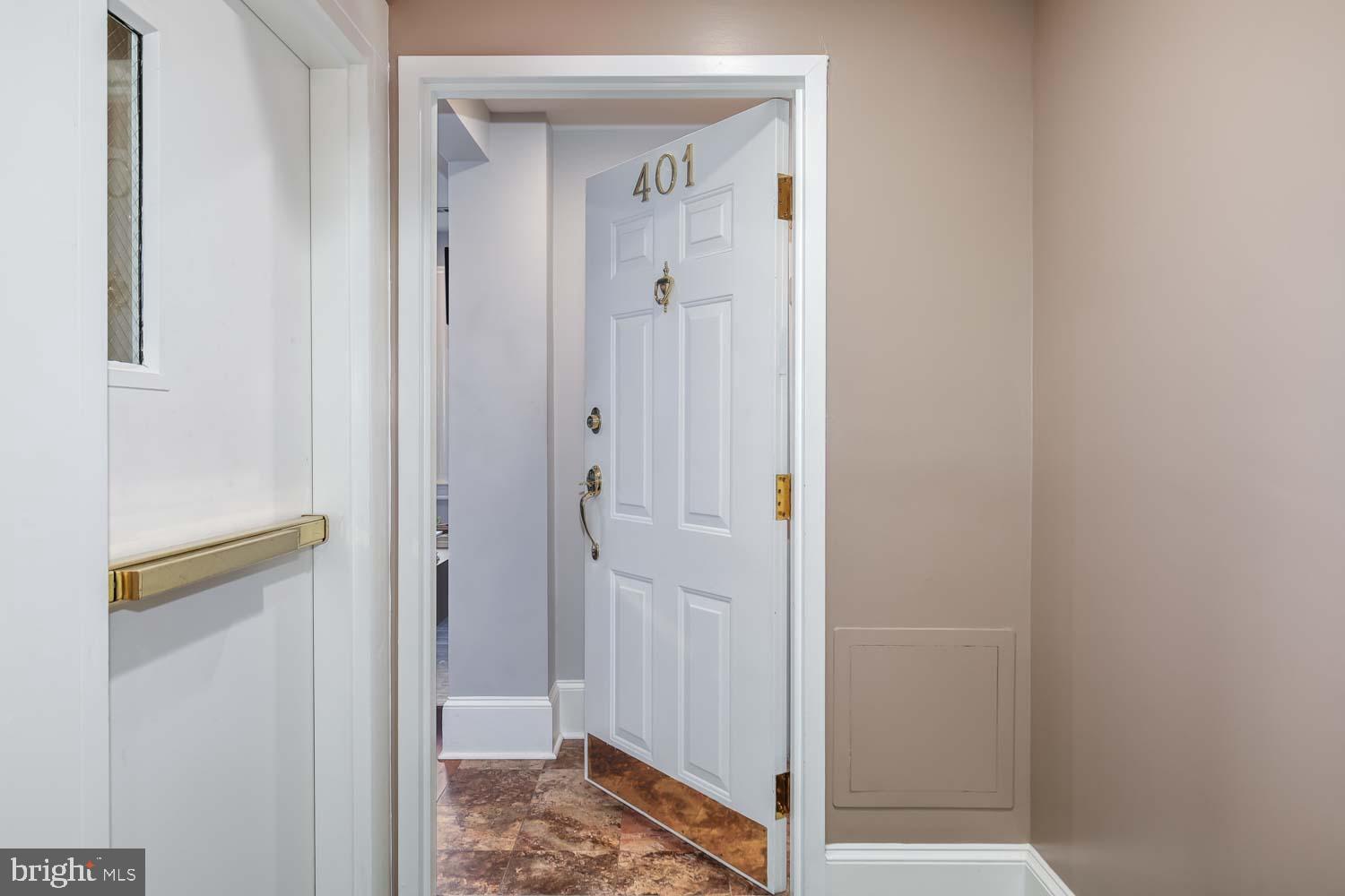 1212 M Street Northwest, Unit 401 Washington, DC 20005 - Photo 4 of 20